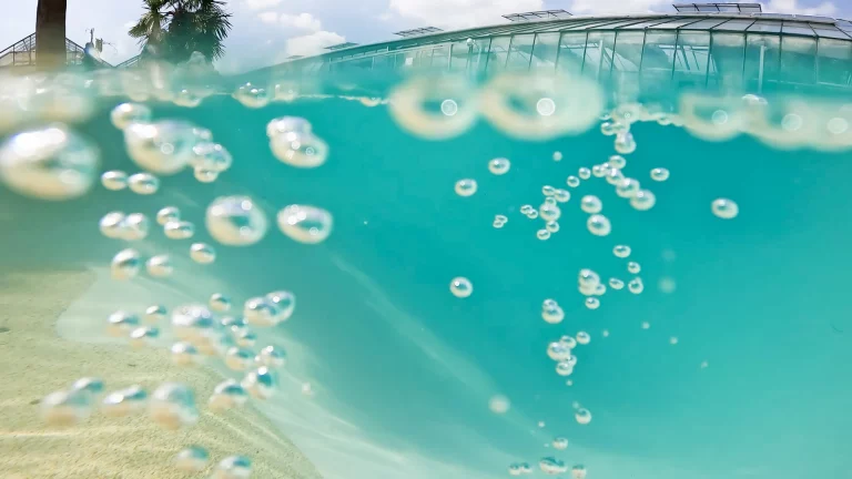 Kristallklares Wasser im BEACHPOOL® – BEACHPOOL.DESIGN GmbH